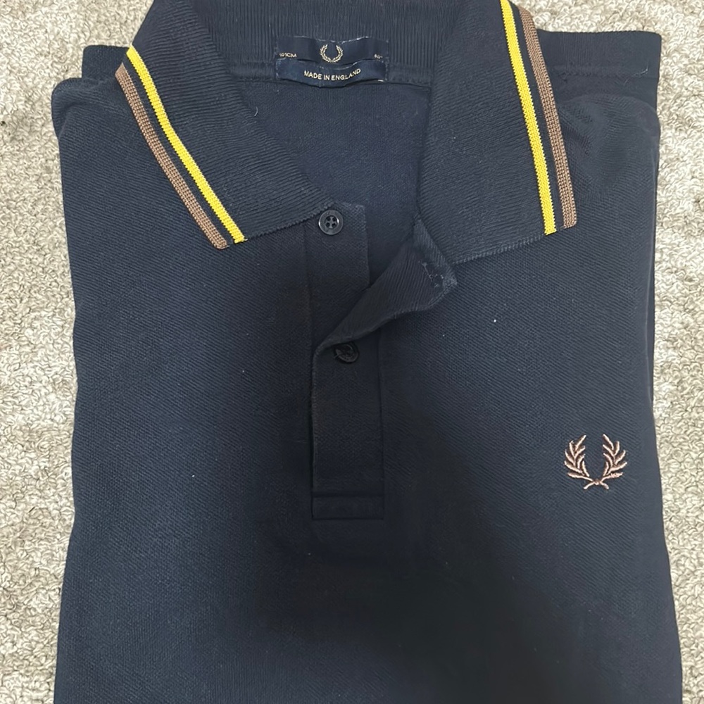 Men’s Fred Perry Polo Shirt Size M